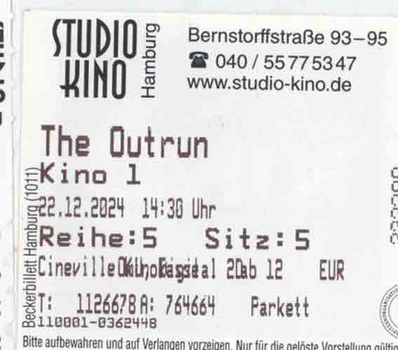 the outrun con chiara